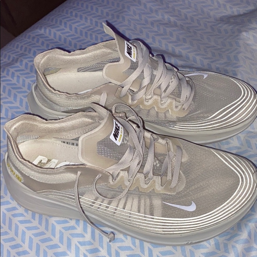 Zoom fly sp